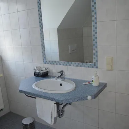 Zahler Hotel 3*
