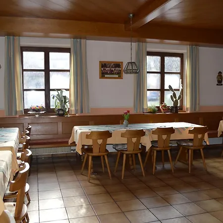 Zahler 3* Rofingen